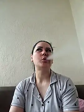 Snapshot of Alina5379 chatting on 21, 4, 2026 Alina5379 online show from 21, 4, 2026