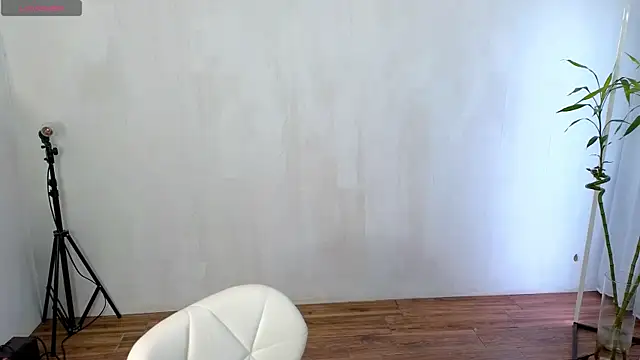 Snapshot of _EliDream chatting on 24, 4, 2026 EliDream online show from 24, 4, 2026