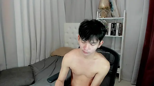 Snapshot of urtwinkjoshx chatting on 2, 3, 2026 urtwinkjoshx online show from 2, 3, 2026