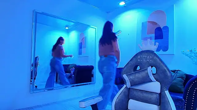 Madame scarlett online show from 9, 3, 2026