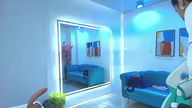 Madame scarlett online show from 8, 4, 2026