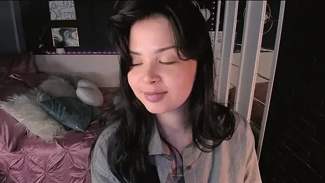 Snapshot of Maykinkya chatting on 14, 7, 2026 Maykinkya online show from 14, 7, 2026