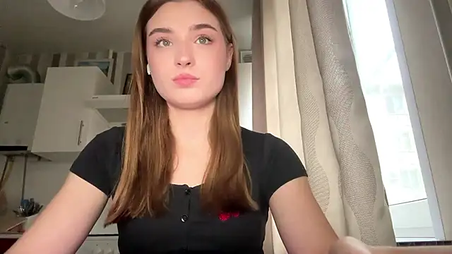 Snapshot of LissaBliss chatting on 17, 3, 2026 LissaBliss online show from 17, 3, 2026