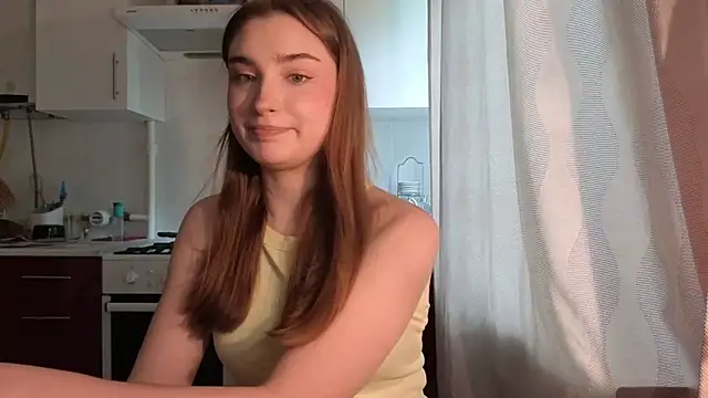Snapshot of LissaBliss chatting on 16, 5, 2026 LissaBliss online show from 16, 5, 2026