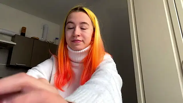 Snapshot of EmilyHein chatting on 2, 3, 2026 EmilyHein online show from 2, 3, 2026