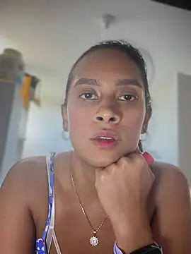 Snapshot of LunaHeat chatting on 9, 2, 2026 LunaHeat online show from 9, 2, 2026