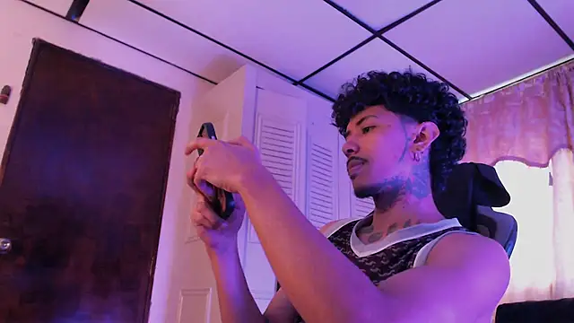 Snapshot of D3v1L88 chatting on 9, 4, 2026 D3v1L88 online show from 9, 4, 2026