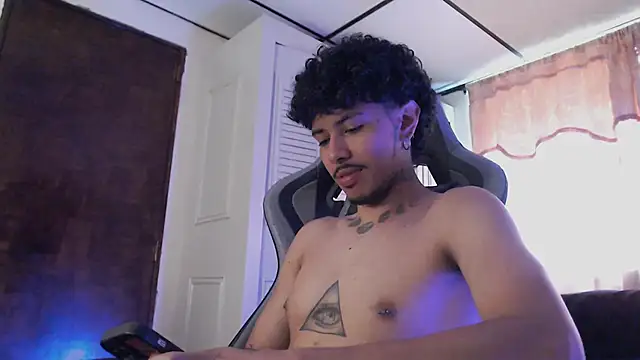 Snapshot of D3v1L88 chatting on 10, 4, 2026 D3v1L88 online show from 10, 4, 2026