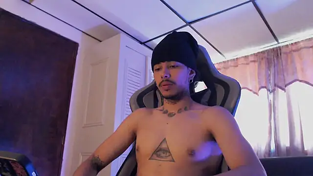 Snapshot of D3v1L88 chatting on 22, 4, 2026 D3v1L88 online show from 22, 4, 2026