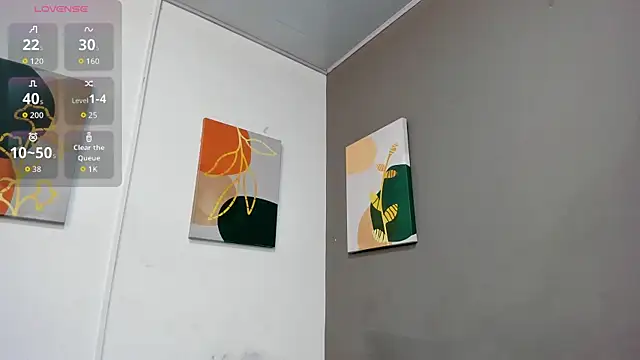 Nico Hillx online show from 2, 4, 2026