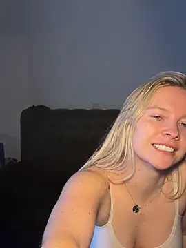 Ellie-rosee online show from 16, 2, 2026