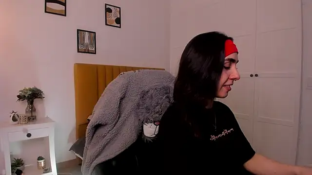 Snapshot of Luna_tagliaferri chatting on 14, 2, 2026 Luna tagliaferri online show from 14, 2, 2026