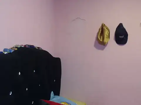 Snapshot of Cronos_Hot_8 chatting on 25, 2, 2026 Cronos Hot 8 online show from 25, 2, 2026