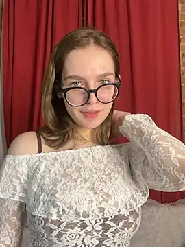 Snapshot of MyKittySayMeow chatting on 5, 3, 2026 MyKittySayMeow online show from 5, 3, 2026