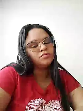 SamanthaStonee online show from 3, 3, 2026