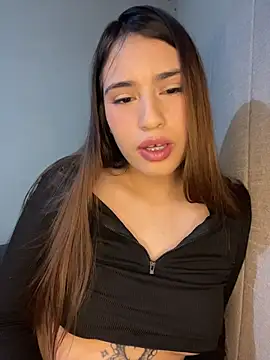 Snapshot of romyamo chatting on 19, 2, 2026 romyamo online show from 19, 2, 2026