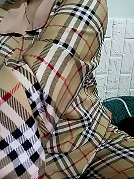 Snapshot of Tulip_ii chatting on 23, 2, 2026 Tulip ii online show from 23, 2, 2026