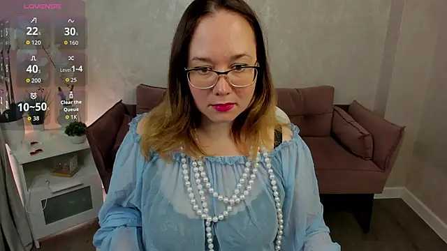 Snapshot of Dixon_Ross chatting on 19, 5, 2026 Dixon Ross online show from 19, 5, 2026