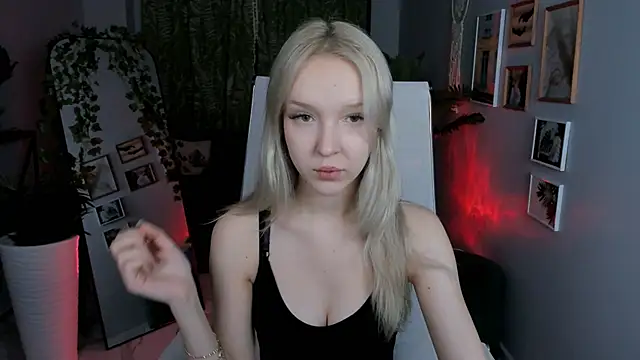 MaoqiBeverly online show from 2, 4, 2026