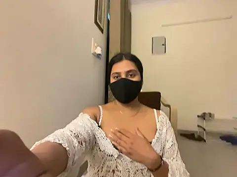 Anna girl22 online show from 7, 4, 2026