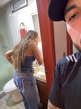 Snapshot of joeandlove chatting on 3, 2, 2026 joeandlove online show from 3, 2, 2026