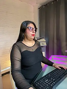 Snapshot of Sally_Dvine chatting on 24, 6, 2026 Sally Dvine online show from 24, 6, 2026
