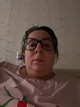 Snapshot of JasmineGlow7 chatting on 10, 4, 2026 JasmineGlow7 online show from 10, 4, 2026