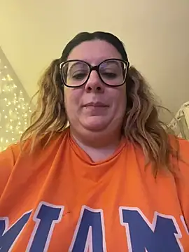 Snapshot of JasmineGlow7 chatting on 12, 4, 2026 JasmineGlow7 online show from 12, 4, 2026