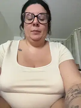 Snapshot of JasmineGlow7 chatting on 26, 4, 2026 JasmineGlow7 online show from 26, 4, 2026