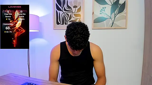 Snapshot of justin_payn14 chatting on 1, 3, 2026 justin payn14 online show from 1, 3, 2026