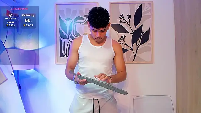 Snapshot of justin_payn14 chatting on 14, 3, 2026 justin payn14 online show from 14, 3, 2026