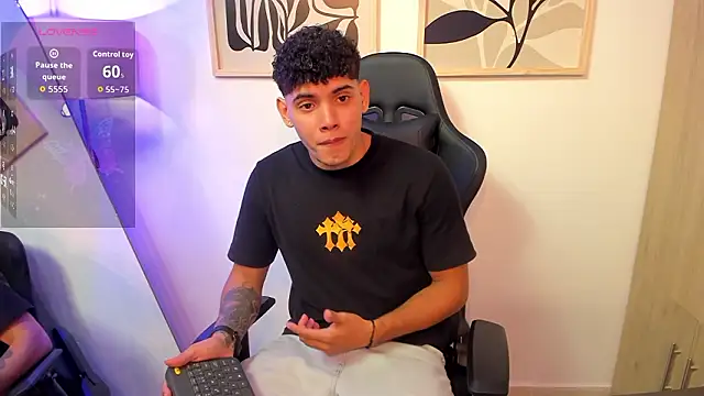 Snapshot of justin_payn14 chatting on 18, 3, 2026 justin payn14 online show from 18, 3, 2026