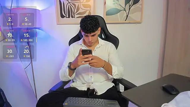 Snapshot of justin_payn14 chatting on 14, 5, 2026 justin payn14 online show from 14, 5, 2026