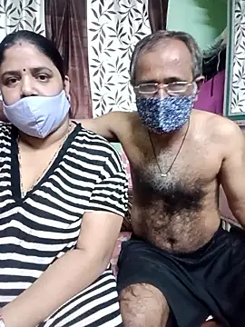 HoneyHush online show from 23, 3, 2026