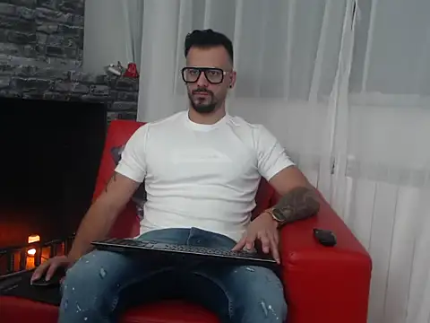 Snapshot of RyanxCole chatting on 10, 3, 2026 RyanxCole online show from 10, 3, 2026