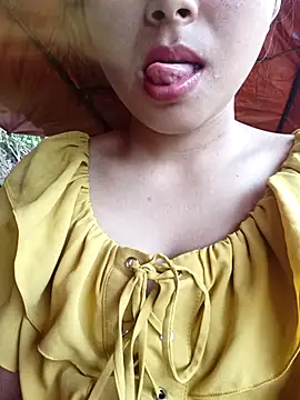 Small flower1 online show from 31, 3, 2026