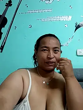 Snapshot of BustySexy_Nataly chatting on 20, 2, 2026 BustySexy Nataly online show from 20, 2, 2026