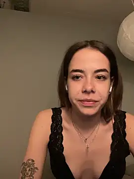 JulietSugar online show from 6, 4, 2026