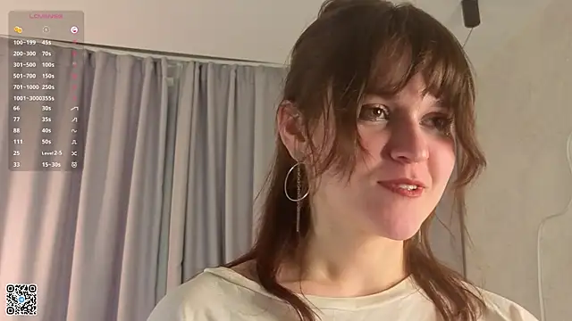 Snapshot of DelindaToste chatting on 25, 3, 2026 DelindaToste online show from 25, 3, 2026