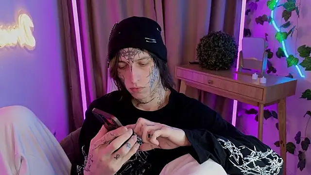 swagamee online show from 4, 2, 2026