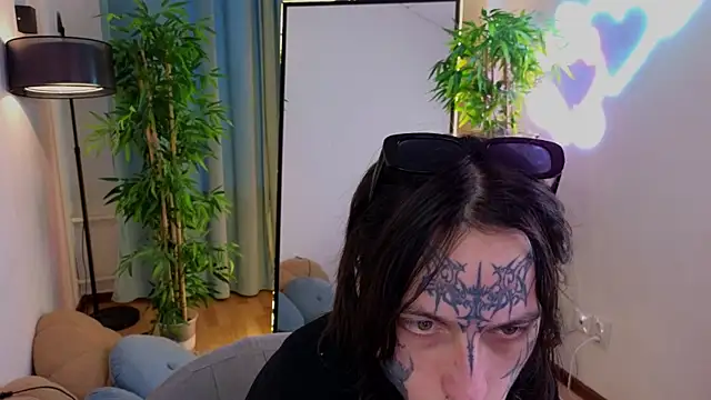 Snapshot of swagamee chatting on 27, 3, 2026 swagamee online show from 27, 3, 2026