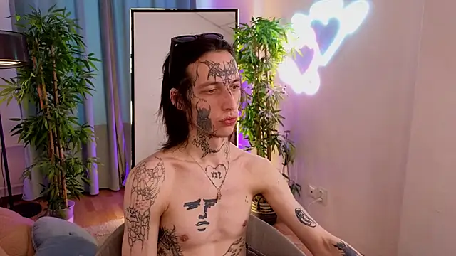 Snapshot of swagamee chatting on 2, 4, 2026 swagamee online show from 2, 4, 2026