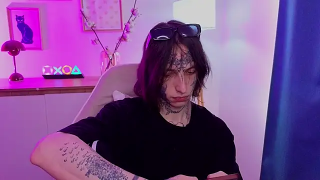 Snapshot of swagamee chatting on 11, 4, 2026 swagamee online show from 11, 4, 2026