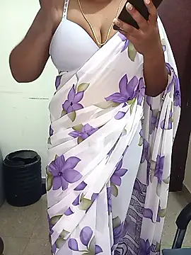 Snapshot of Chinnima143 chatting on 21, 2, 2026 Chinnima143 online show from 21, 2, 2026