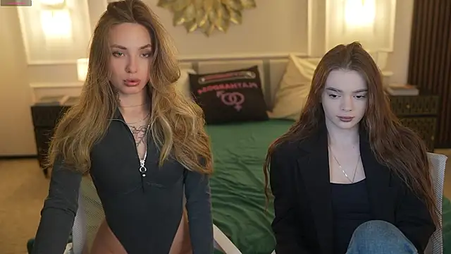 Snapshot of Zlata_Sky chatting on 4, 3, 2026 Zlata Sky online show from 4, 3, 2026