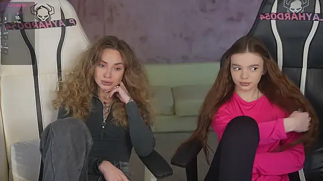 Snapshot of Zlata_Sky chatting on 31, 3, 2026 Zlata Sky online show from 31, 3, 2026