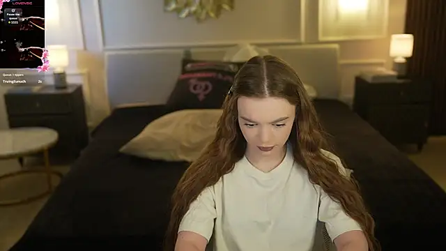 Snapshot of Zlata_Sky chatting on 11, 4, 2026 Zlata Sky online show from 11, 4, 2026