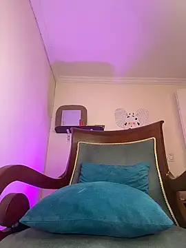 LilaRvsh online show from 13, 4, 2026