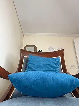 LilaRvsh online show from 17, 4, 2026