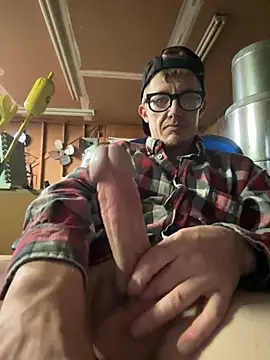 Snapshot of Daddybigdick123123 chatting on 28, 4, 2026 Daddybigdick123123 online show from 28, 4, 2026